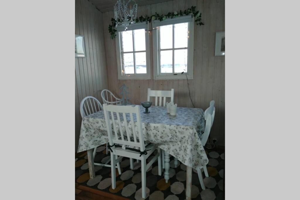 Cosy Cottage-Alfabakki-With Hot Tub Stori-Bakki Экстерьер фото